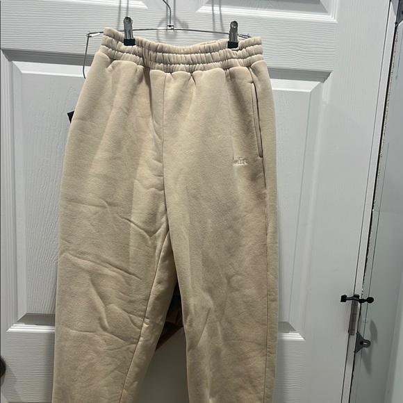 Comfrt Beige Hoodie/Sweats Set with Embroidered Logo - Picture 8 of 11